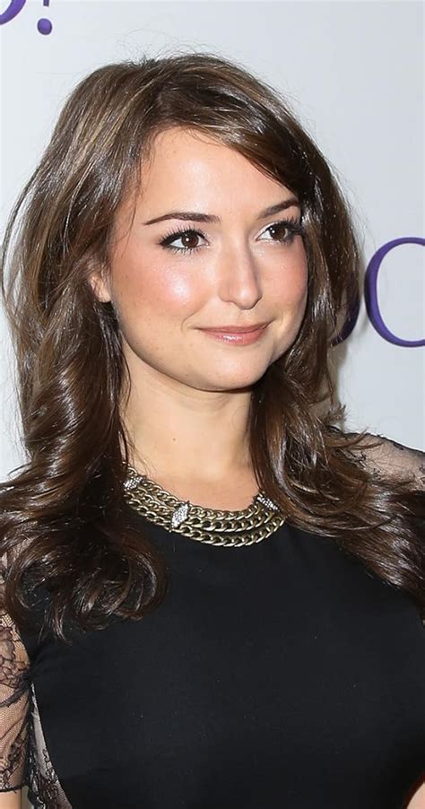 Milana Vayntrub is an actress and comedian originally from Uzbekistan. She gained significant attention from her appearances in CollegeHumor videos and later for her roles in comedy shows like “Life Happens” and “Silicon Valley.” Her charismatic personality and talent have made her a recognizable face …
